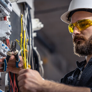 Operaciones Auxiliares de Montaje de Instalaciones Electrotécnicas y de Telecomunicaciones en Edificios