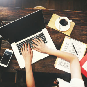 Creación de Blogs y Redes Sociales